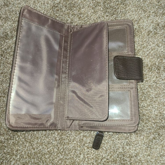 Brown wallet - Picture 2 of 4